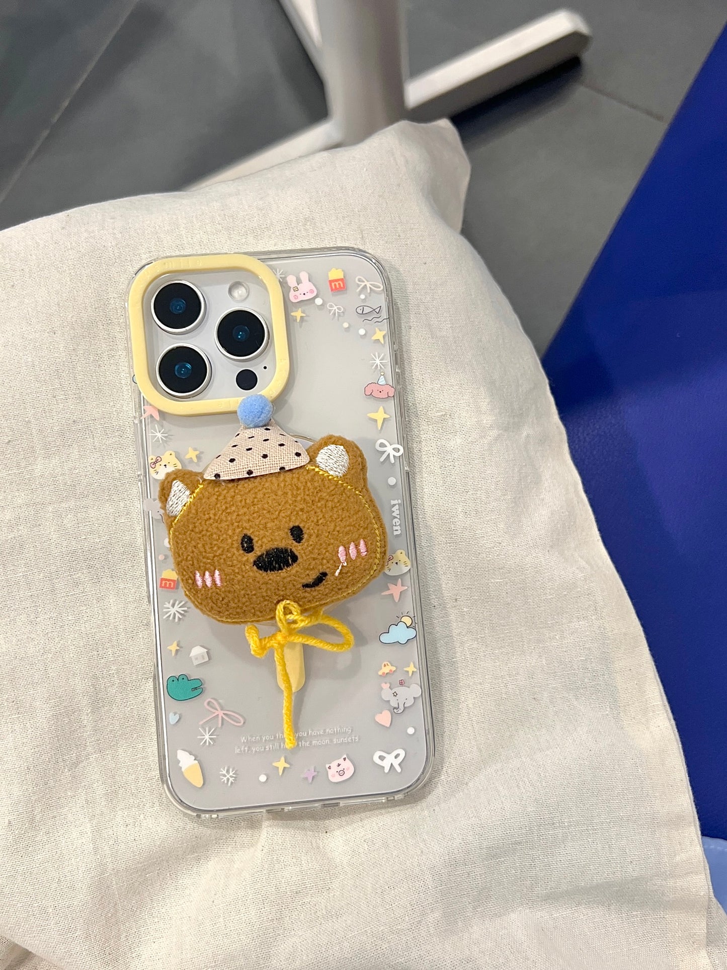 【Preorder】B133✨ 绒毛Bear磁吸支架手机壳