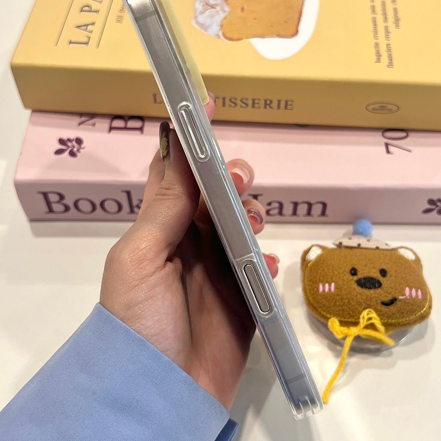【Preorder】B133✨ 绒毛Bear磁吸支架手机壳