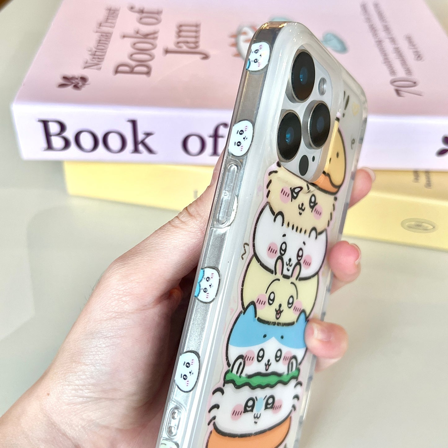 【Ready Stock】B099✨ ip 15 Pro chiikawa