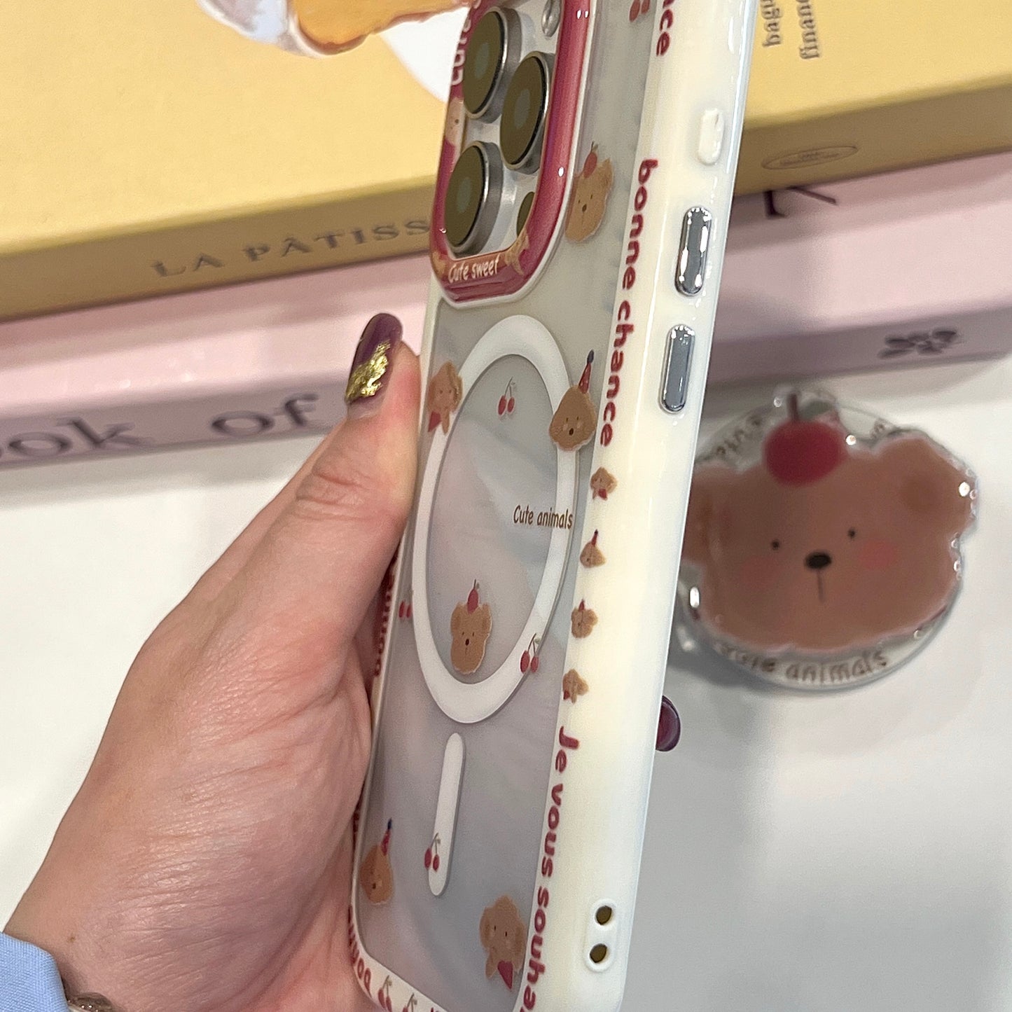【Preorder】有PLUS款!B142✨ 苹果小熊磁吸壳