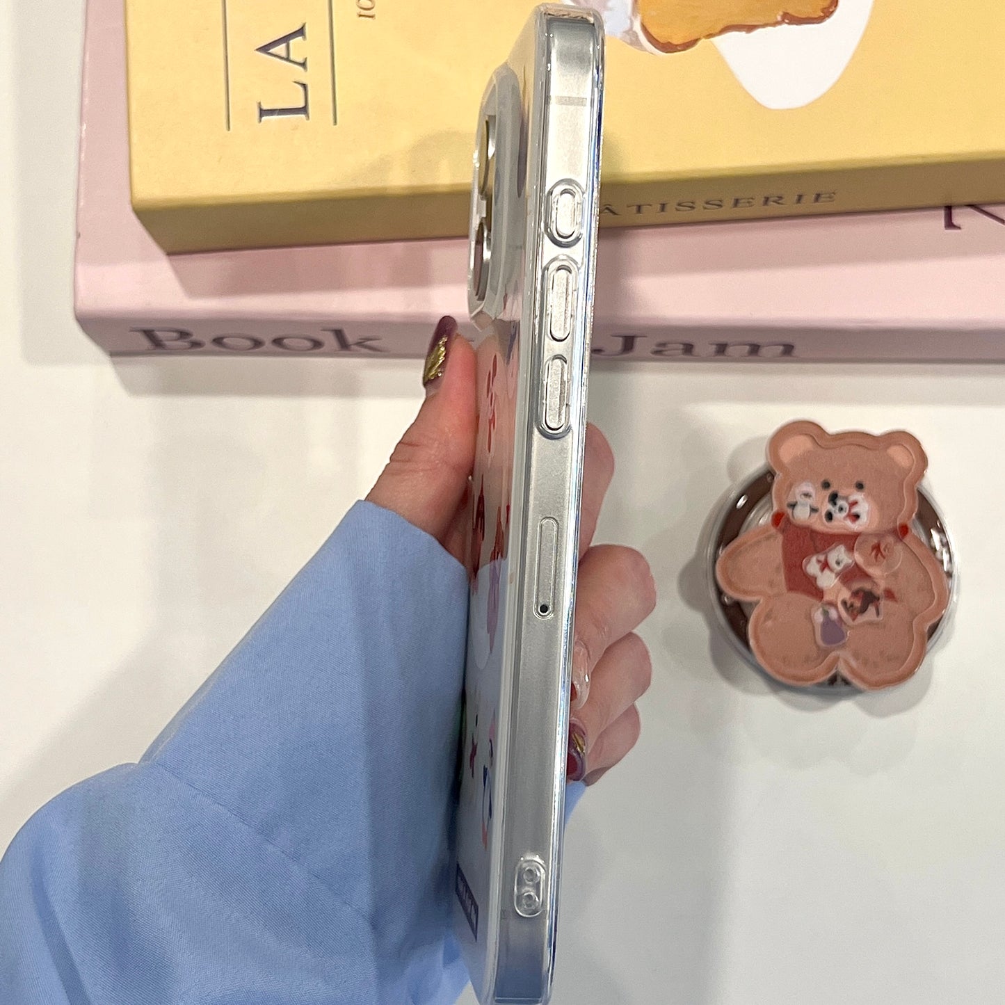 【Preorder】主推款!B132✨ JC 围巾小熊摇摇乐磁吸手机壳