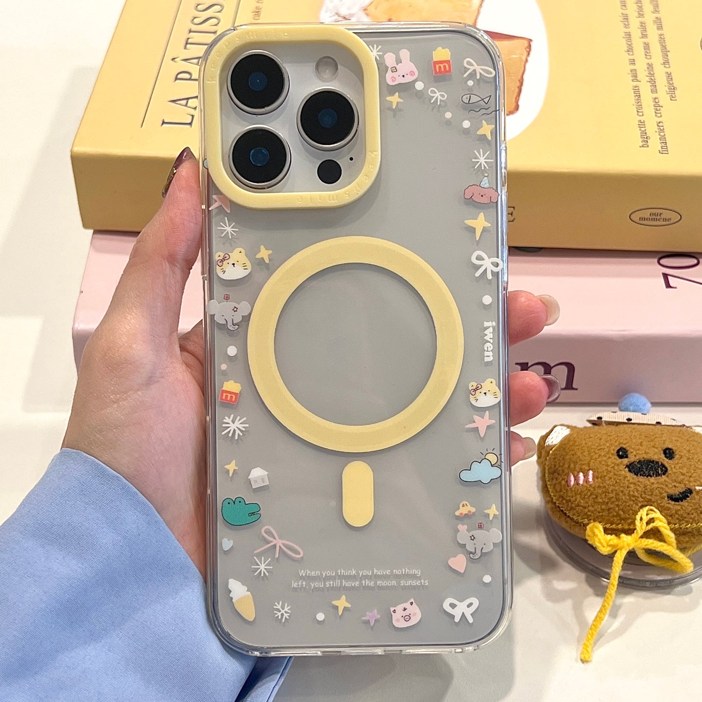 【Preorder】B133✨ 绒毛Bear磁吸支架手机壳