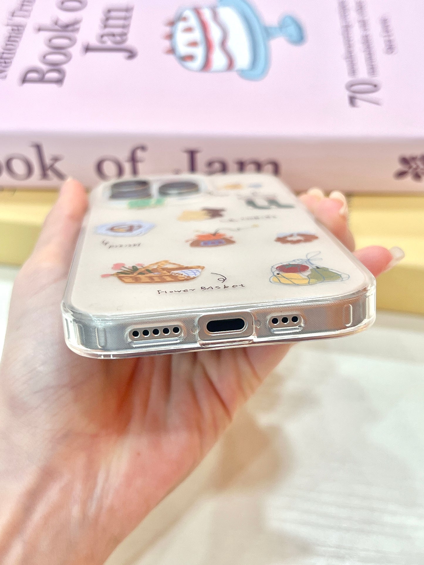 【Ready Stock】B112✨ 15 Pro 秋冬小插画